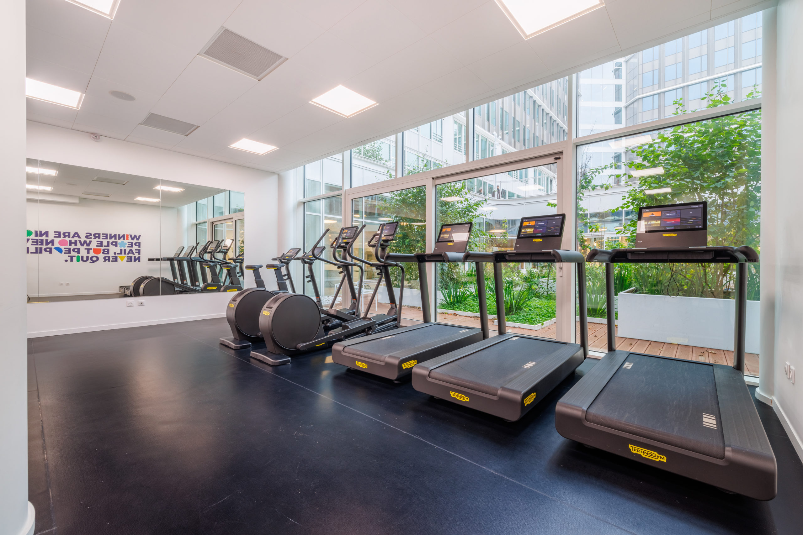 The Corporate Gym -Saint Ouen-007